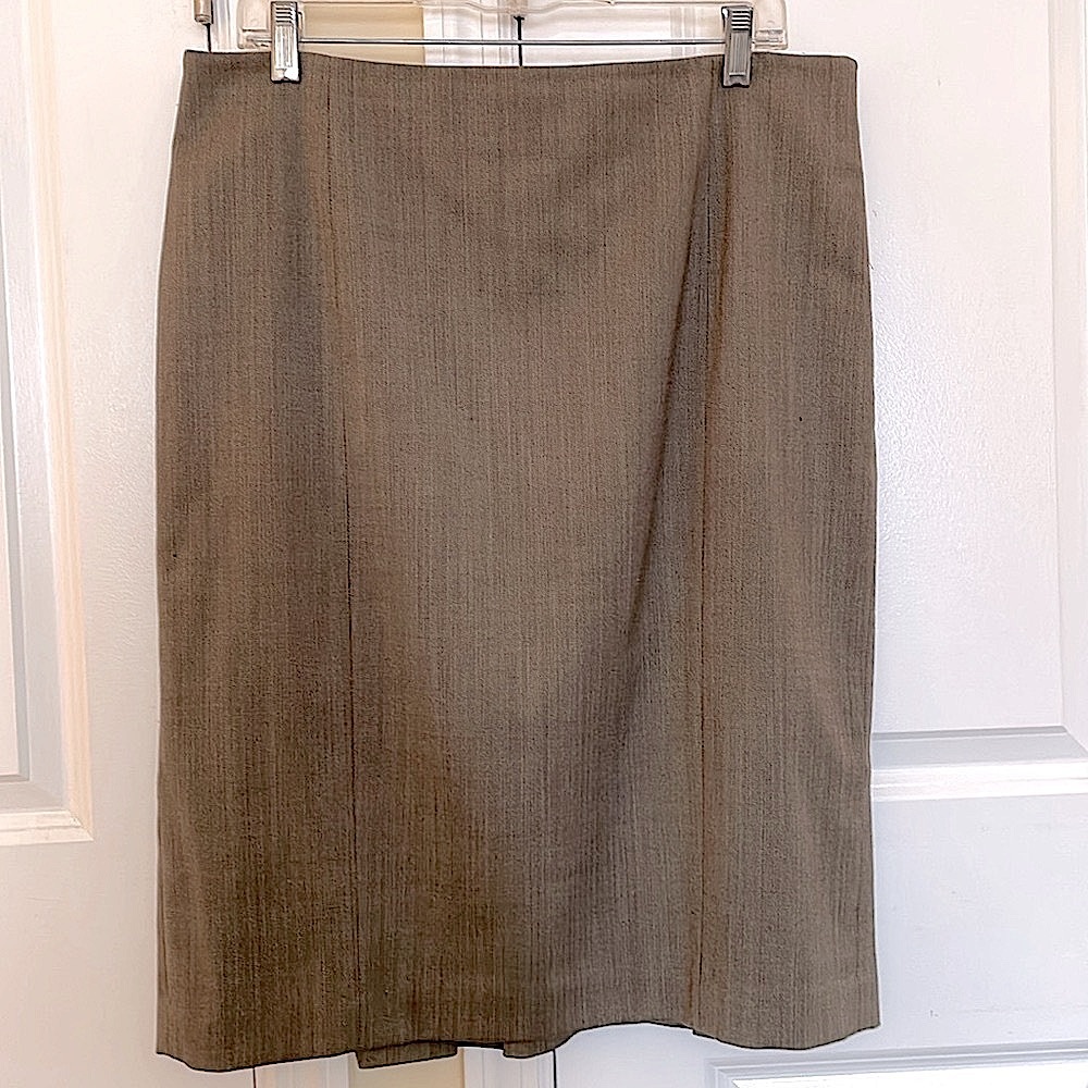 Ann Taylor poly, wool, & spandex patterned brown skirt - Size 14;  Gorgeous!